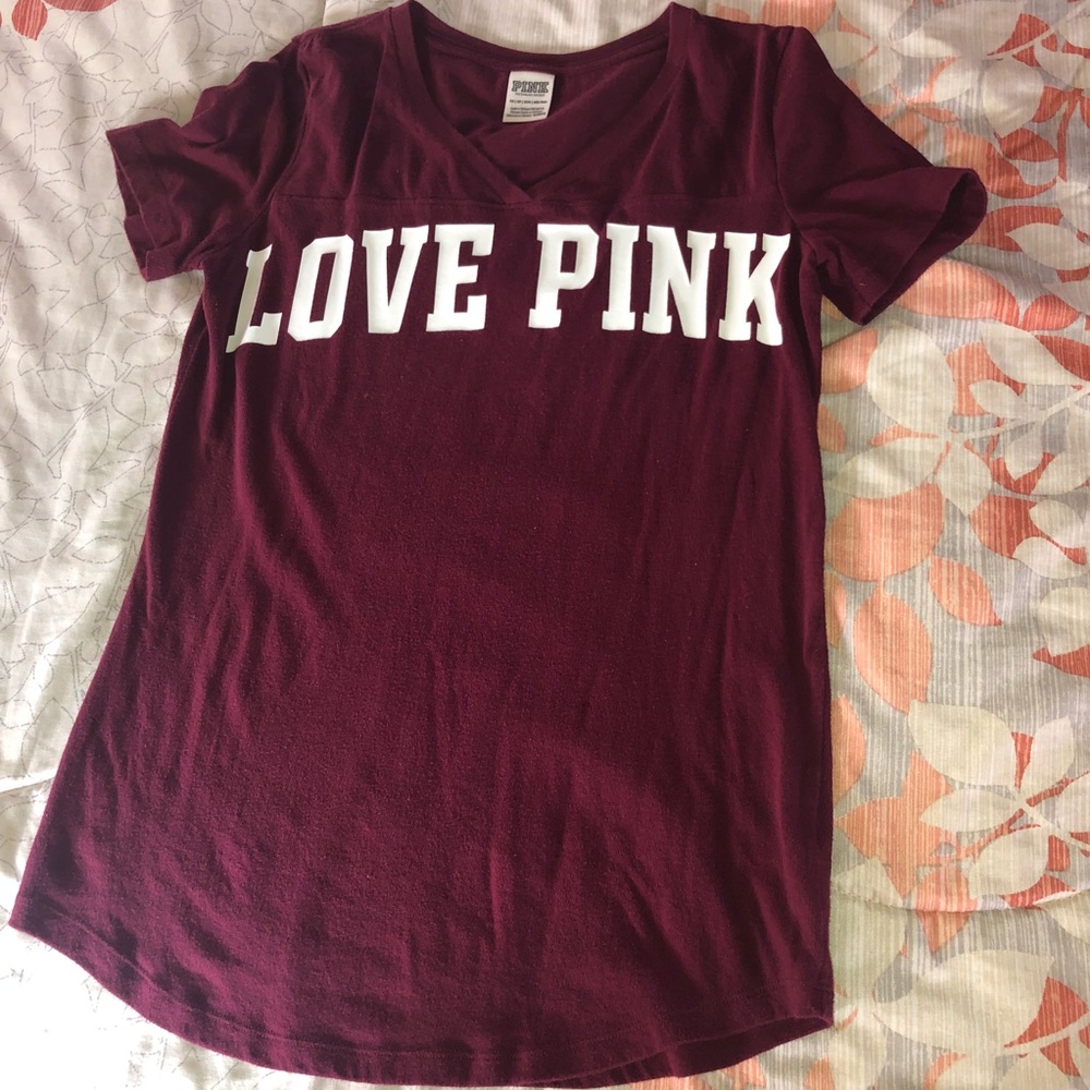 Vs pink shirt